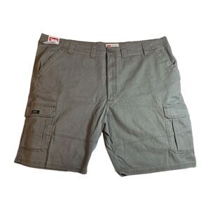 Wrangler Men's Relaxed Fit Cargo Shorts Size 46 Green